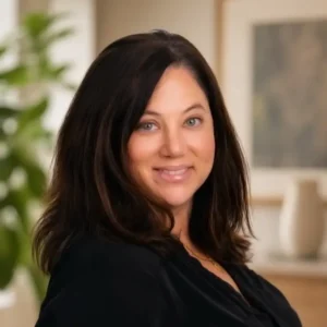 Leila Savage - Associate Marriage and Family Therapist